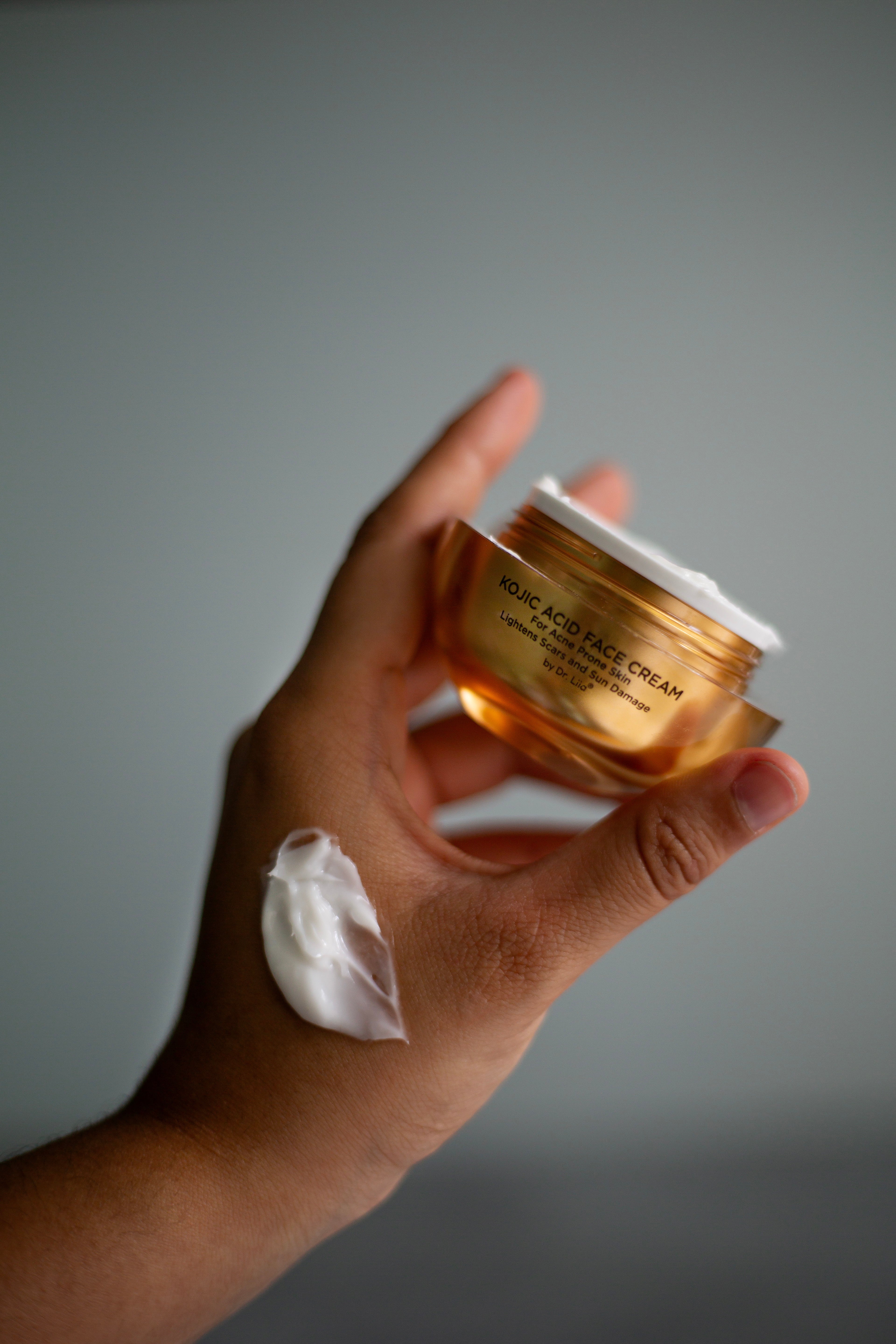 Kojic Acid Brightening Face Cream – Vegan, Gluten-Free & Acne-Prone Skin Friendly