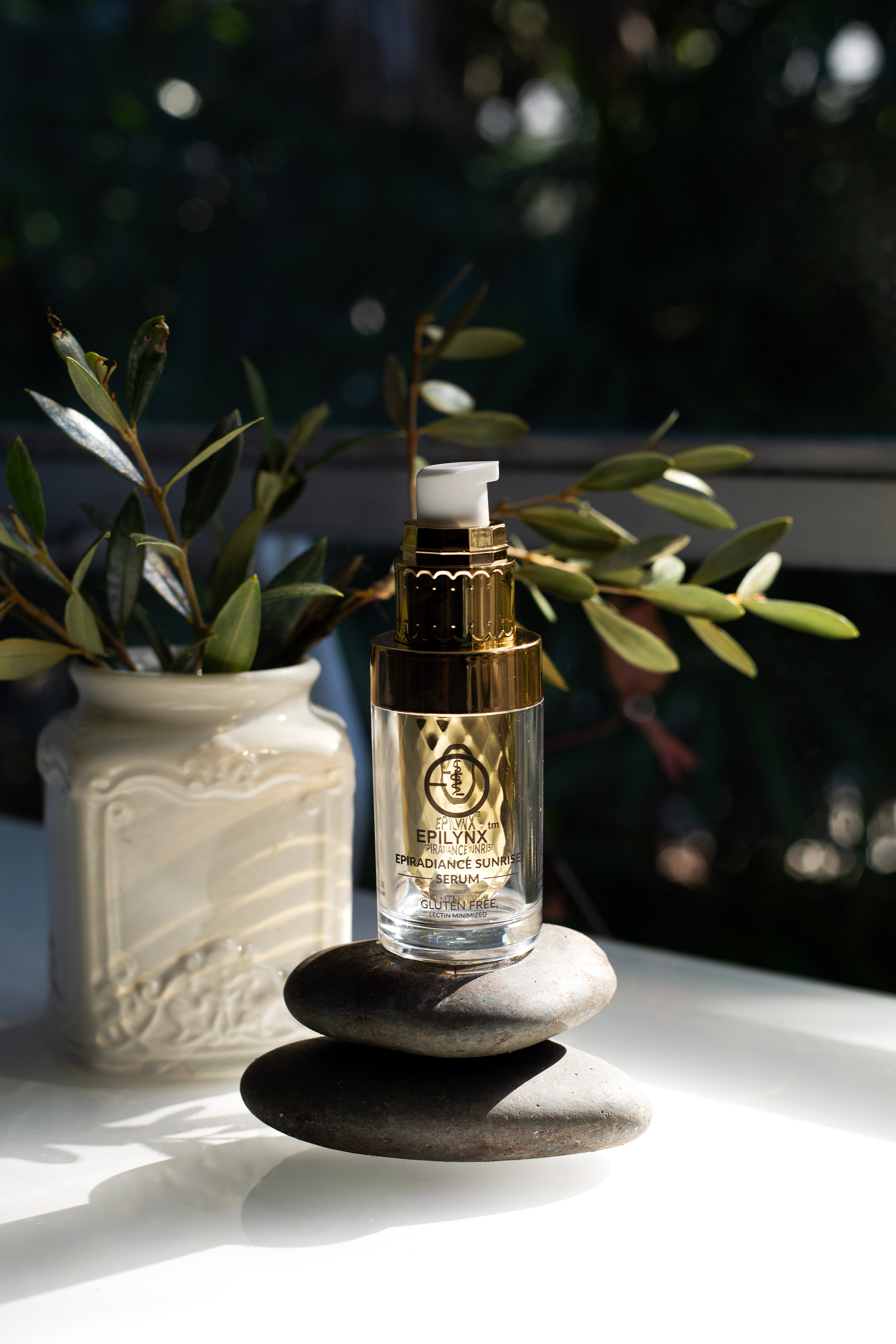 Gluten Free Vegan Face Hyaluronic Acid Firming Serum for Radiant Glow