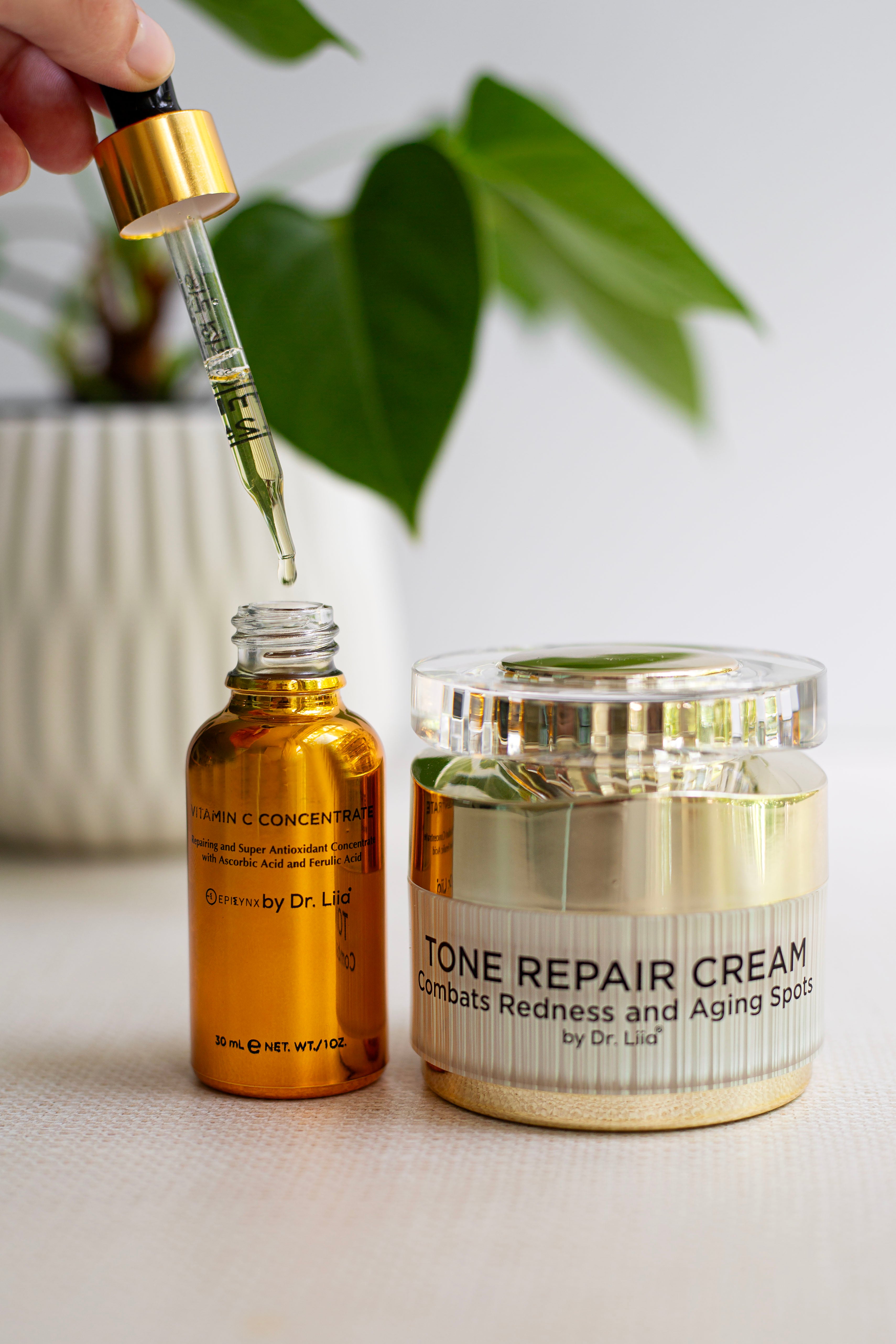 Skin Brightening Cream and Vitamin C Natural Face Moisturizer