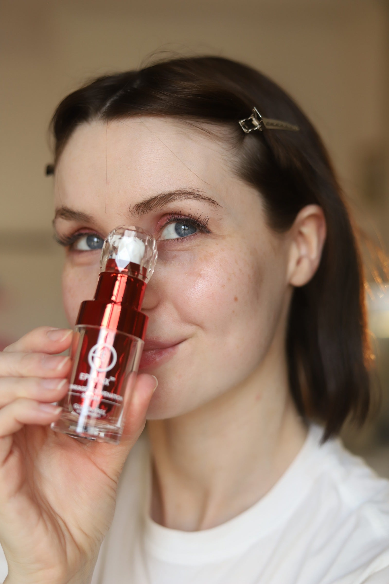 Rejuvenating Face Serum with Vitamin C for Glowing Skin