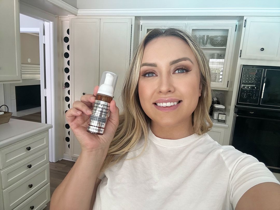 Foaming, Oil-Free Face Wash for Sensitive Skin - Safe for Eyelash Extensions