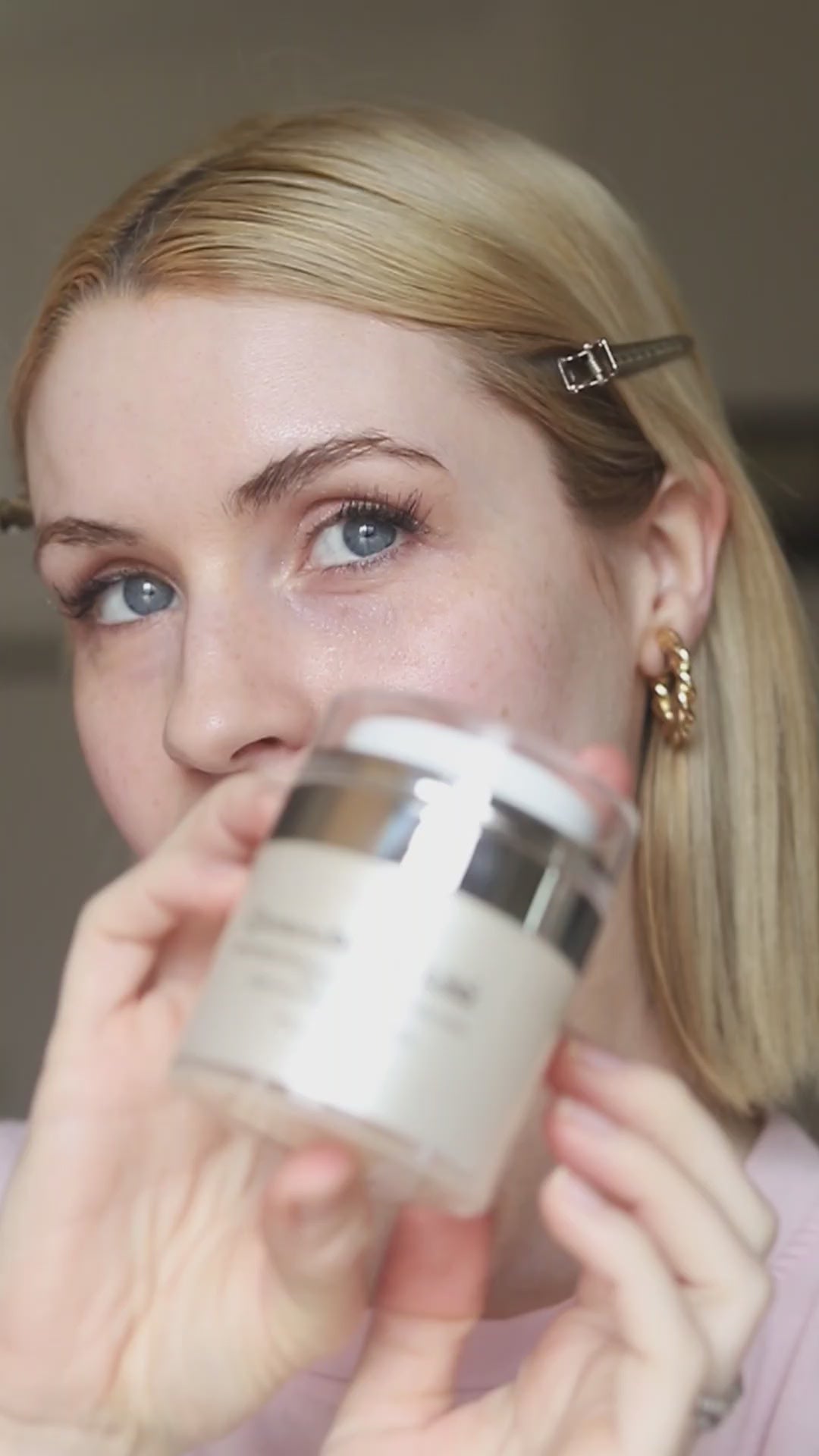 Rachel demonstrating EpiLynx Gentle Retinol Night Cream